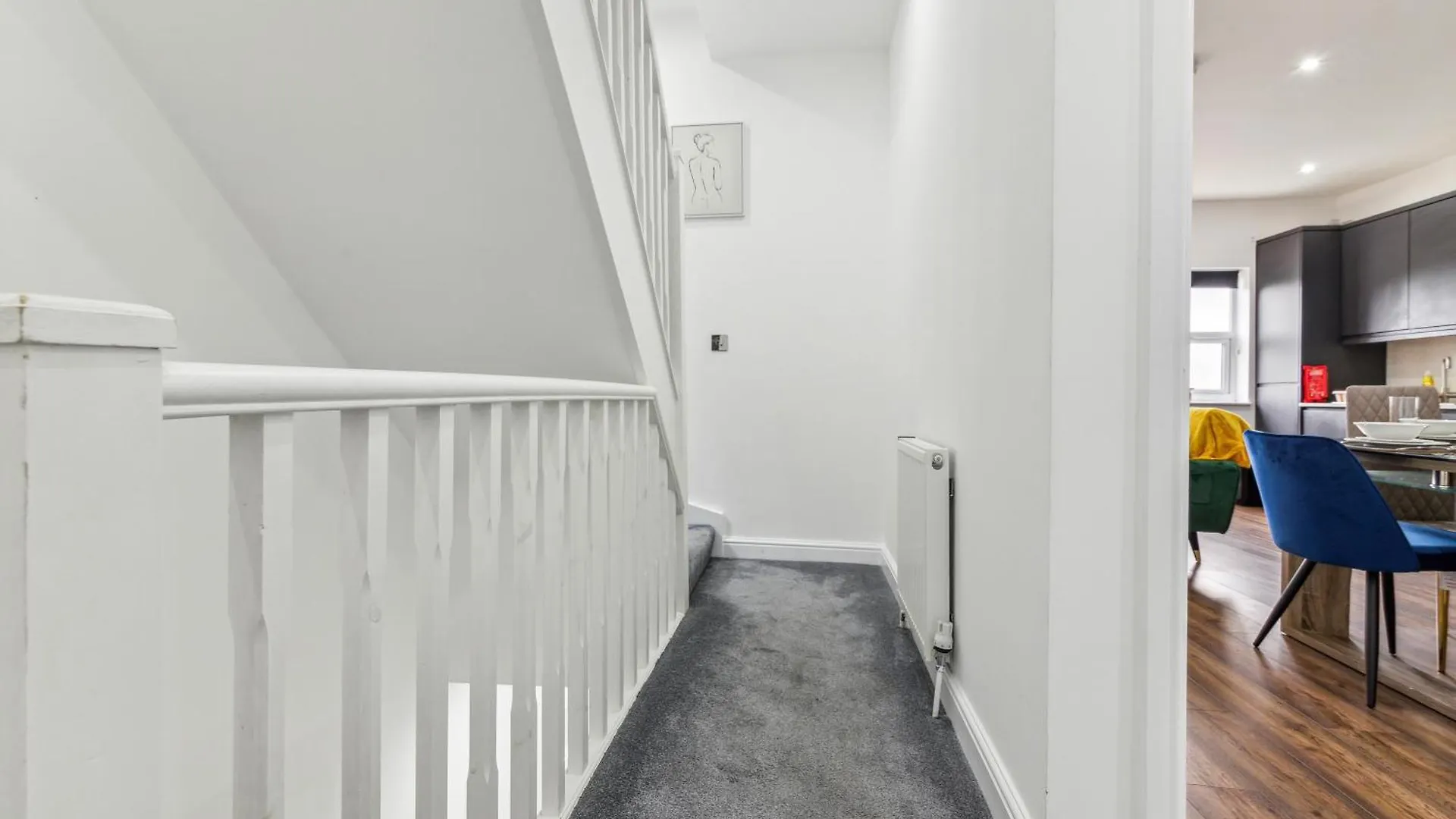 Spacious 3 Bedroom - 2 Full Bath Flat Belvedere Erith South East London United Kingdom